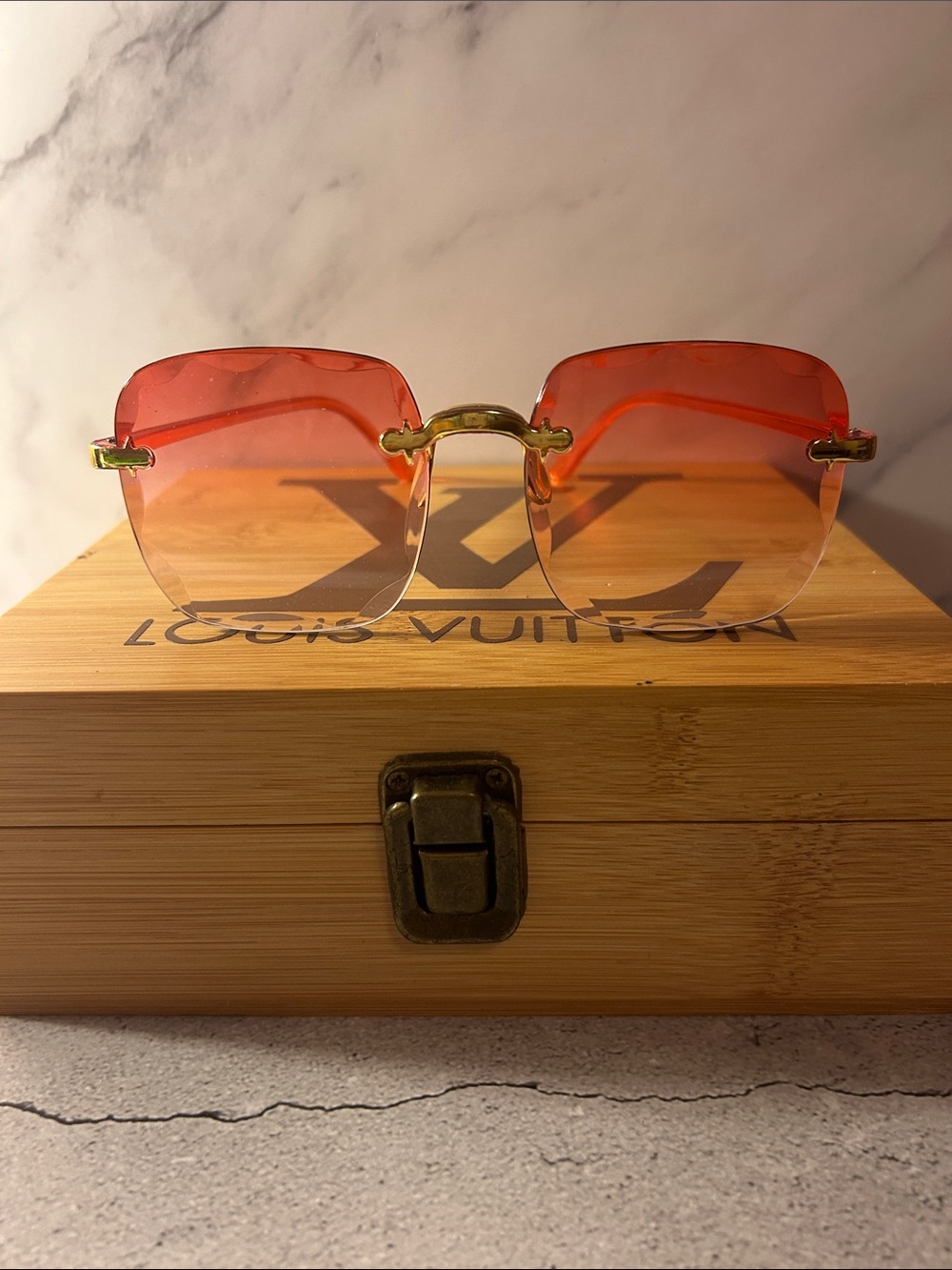 Source Unknown Pink to Gold Gradient Rimless Sunglasses